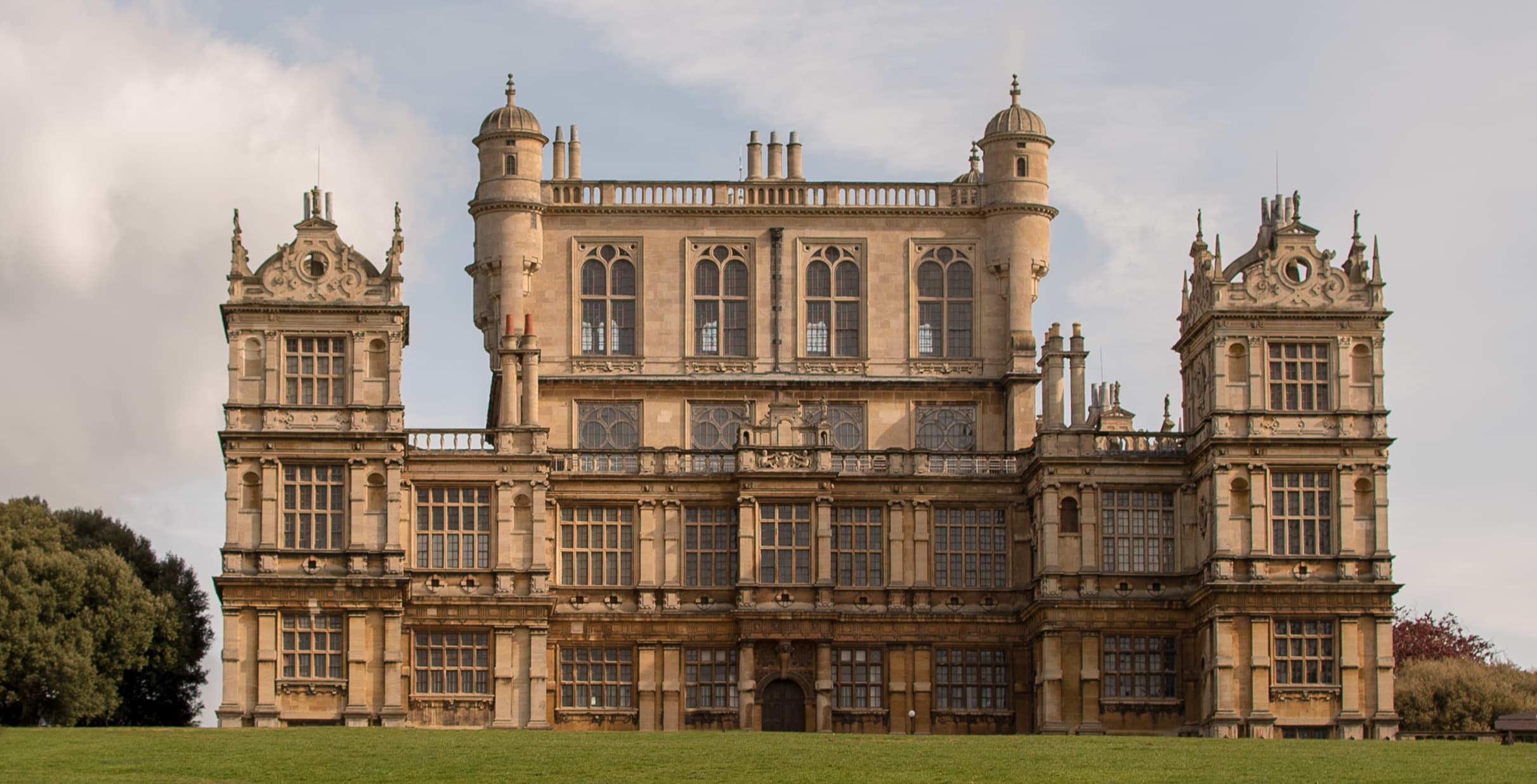 Wollaton Hall wedding venue basking in the afternoon sunshine.